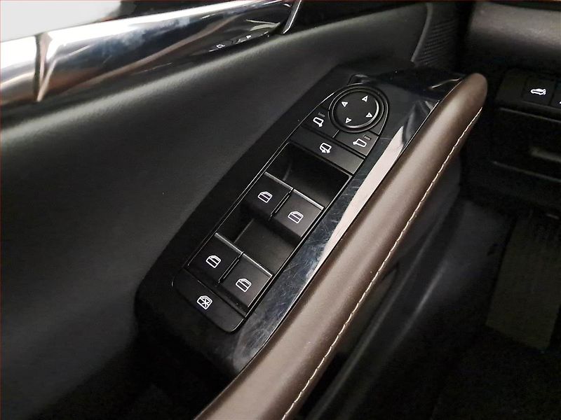 Mazda CX-30 (2021) Skyactiv-G 2.0 - fotka 16 z 21
