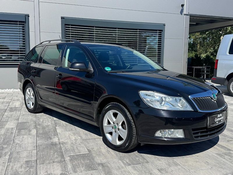 Škoda Octavia (2012) Elegance 1.6 TDI 77kW - fotka 3 z 40