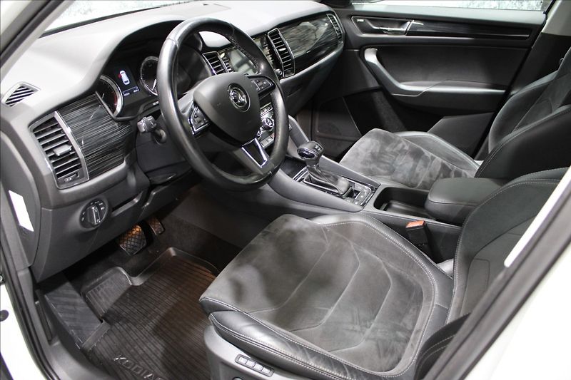 Škoda Kodiaq 2,0 TDI DSG 4x4 Style - fotka 10 z 35