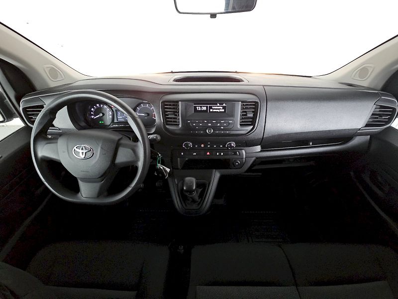 Toyota ProAce City Verso (2024) 2.0D 140k ACTIVE LONG - fotka 10 z 20