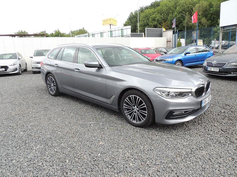BMW Řada 5 (2017) 520D,Sportline.1.maj,Koup.ČR, - fotka 3 z 44