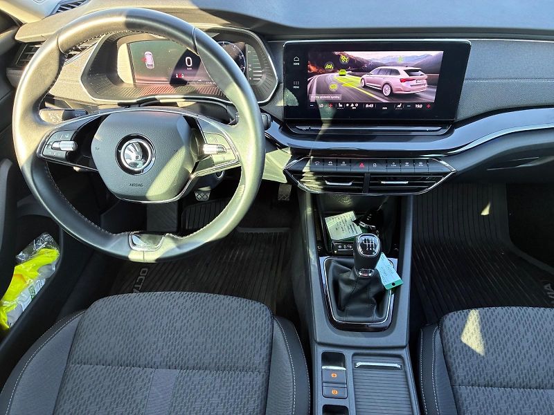 Škoda Octavia (2022) STYLE 1.5TSI 110kW DPH CZ - fotka 10 z 11