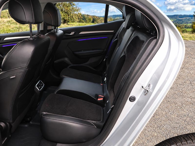 Renault Mégane 1,5 dCi 81kW Energy Bose CZ - fotka 13 z 28