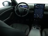 Ford Mustang Mach-E (2021) Standard Range AWD, SoH 94% - náhled 7