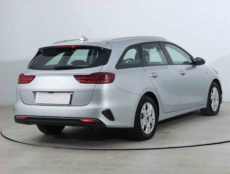 Kia Ceed (2023) Spin 1.0 T-GDI, SPIN, DPH - fotka 5 z 20