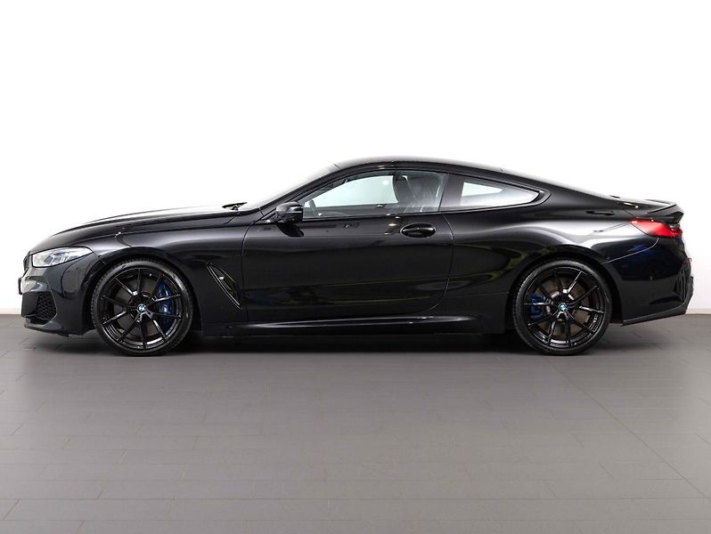 BMW Řada 8 M850i xDrive Coupe - fotka 3 z 21