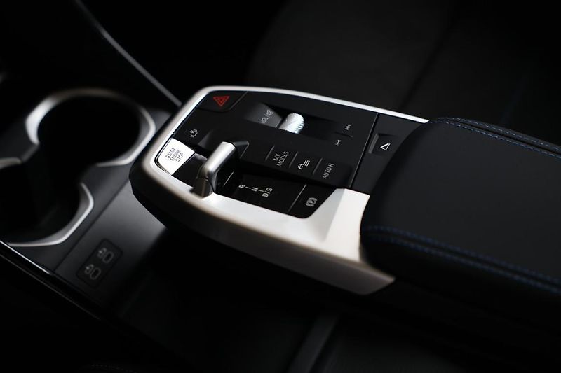 BMW X1 xDrive23d - fotka 12 z 17
