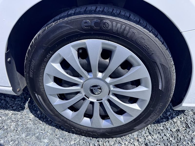 Škoda Fabia III 1.0 TSi,132 tis km,1.Maj,Č - fotka 4 z 18
