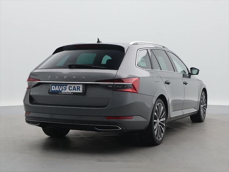 Škoda Superb 2,0 TDI 110kW DSG L&K DPH CZ - fotka 7 z 33