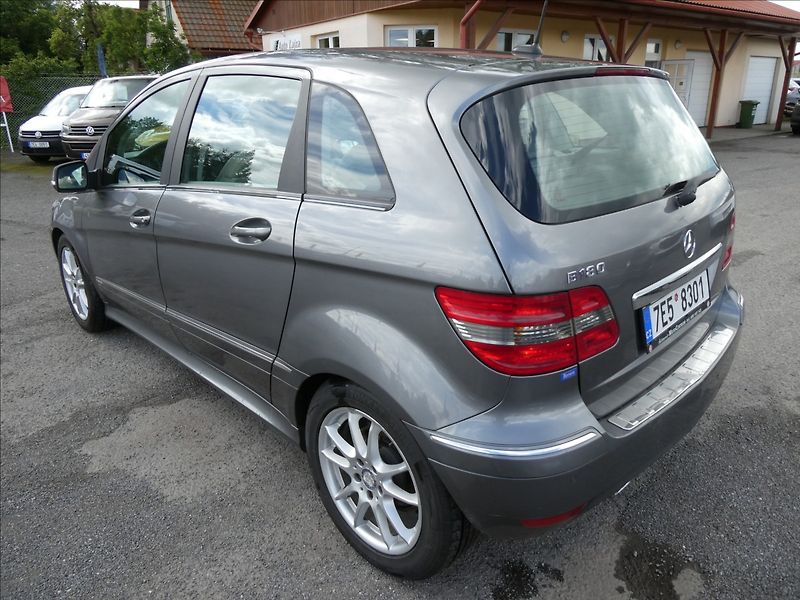 Mercedes-Benz Třídy B 1,7 i 85kW - fotka 7 z 34