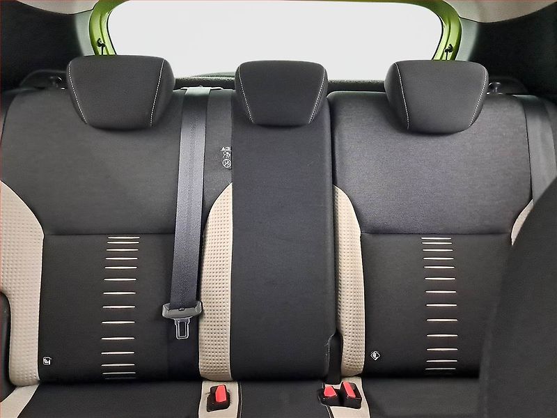 Nissan Micra (2017) 0.9 IG-T, ČR,1.maj, Serv.kniha - fotka 10 z 17