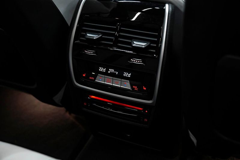 BMW X5 Competition - fotka 17 z 20