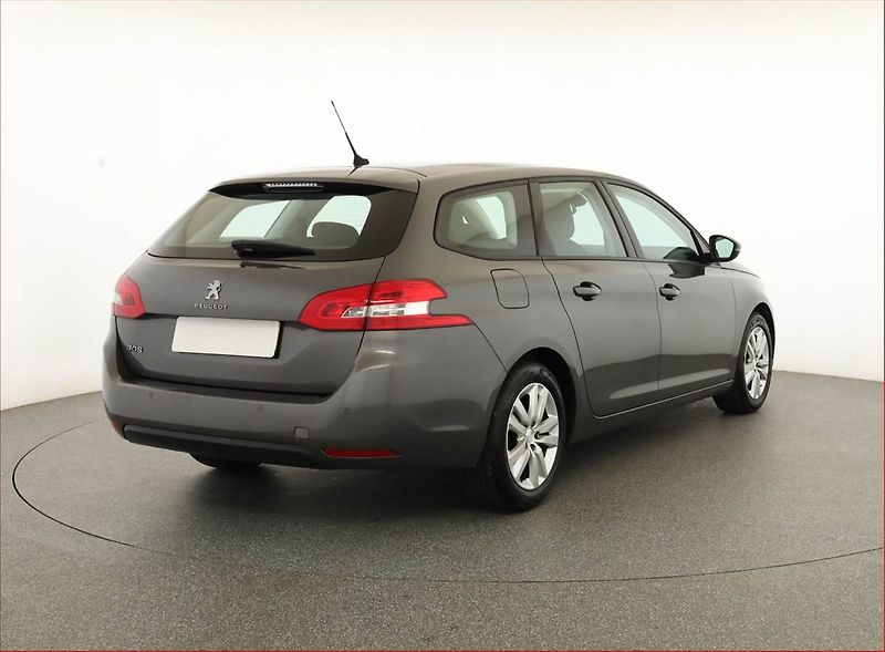 Peugeot 308 (2019) 1.2 PureTech, ČR,1.maj - fotka 5 z 16