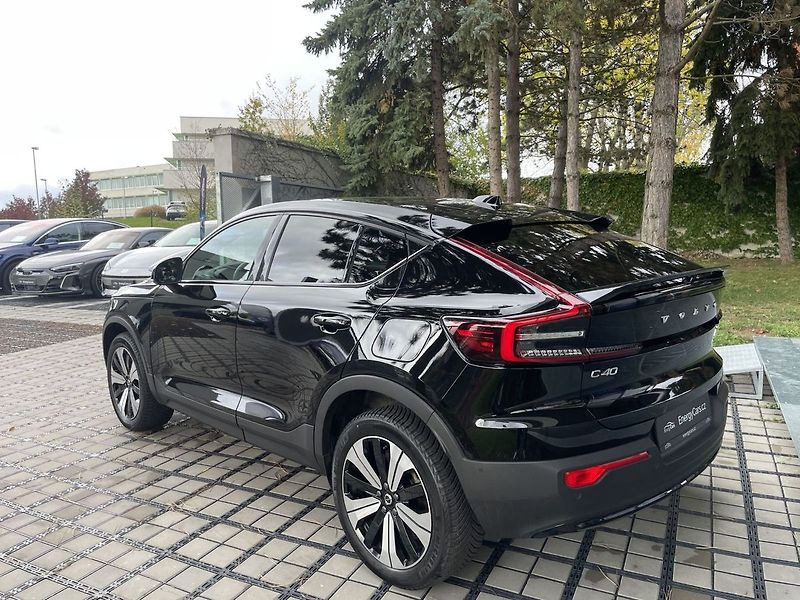 Volvo C40 Recharge Twin motor 82kWh - fotka 4 z 38