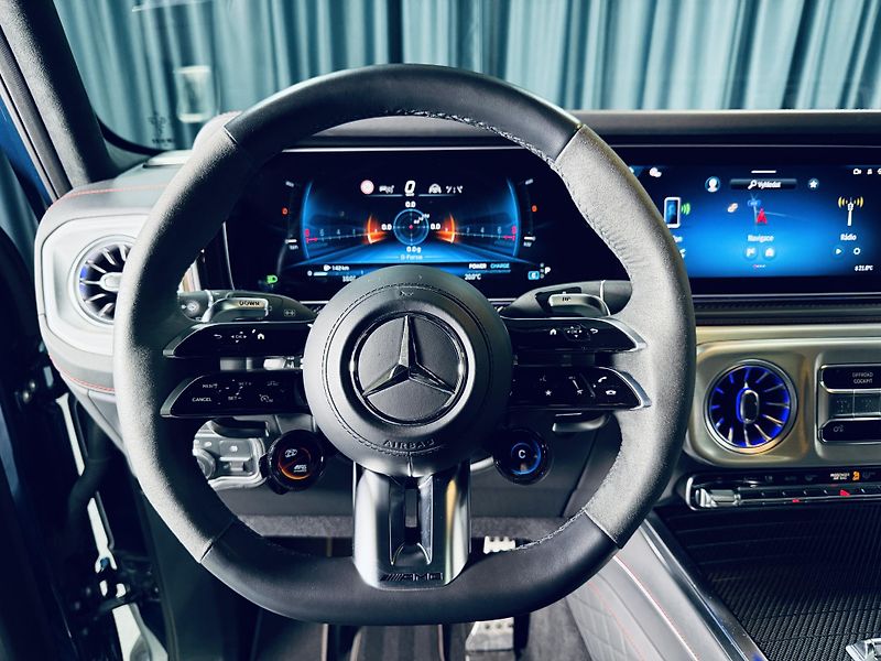 Mercedes-Benz Třídy G (2024) G63 CZ AMG CARBON PERFORMANCE  - fotka 20 z 41