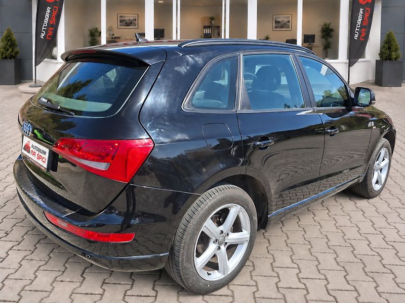 Audi Q5 (2012) 2.0TDI 105kW QUATTRO S-LINE - fotka 7 z 30
