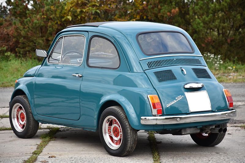 Fiat 500 (1971) 110 F BERLINA 650 ccm - fotka 4 z 33