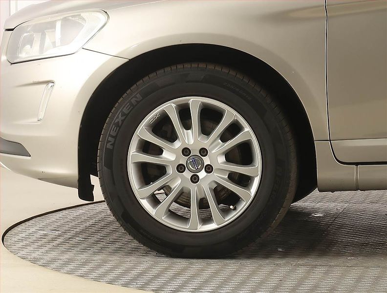 Volvo XC60 (2015) T5 AWD, 4X4, Automat - fotka 15 z 19