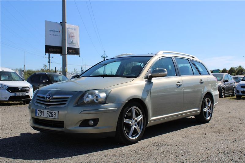 Toyota Avensis 2,2 D4-D  DIG.KLIMA, STK 4/27 - fotka 1 z 24