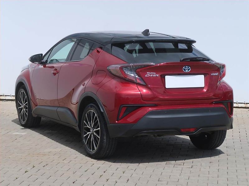 Toyota C-HR (2018) 1.8 Hybrid - fotka 4 z 16