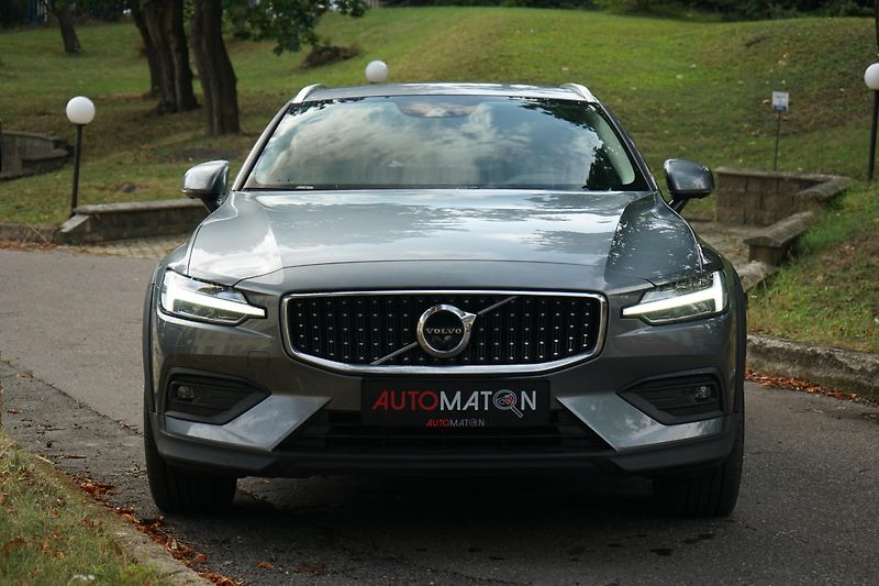 Volvo V60 CC B4 diesel Kůže 360 H/K NezT - fotka 2 z 35