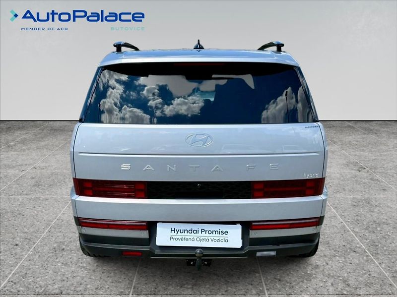 Hyundai Santa Fe 1,6 T-GDI STYLE PREMIUM BOSE - fotka 5 z 29