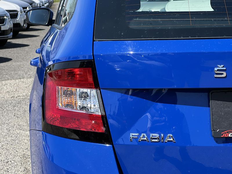 Škoda Fabia 1.0MPi 44kw KLIMA TEMPOMAT - fotka 34 z 36