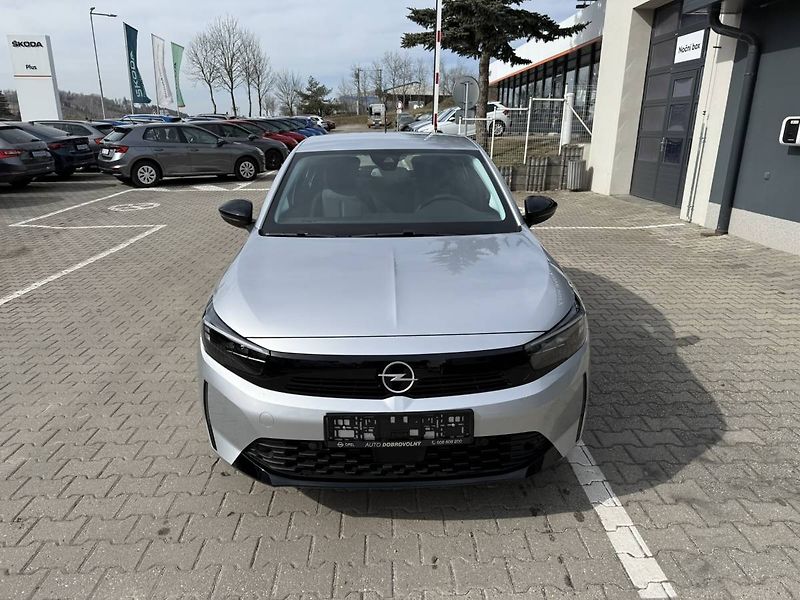 Opel Corsa Edition 1.2 TURBO (74kW/100k) - fotka 8 z 22