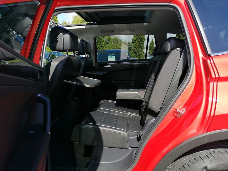 Volkswagen Tiguan Allspace (2019) 1.5 TSi DSG 7-míst - fotka 11 z 37