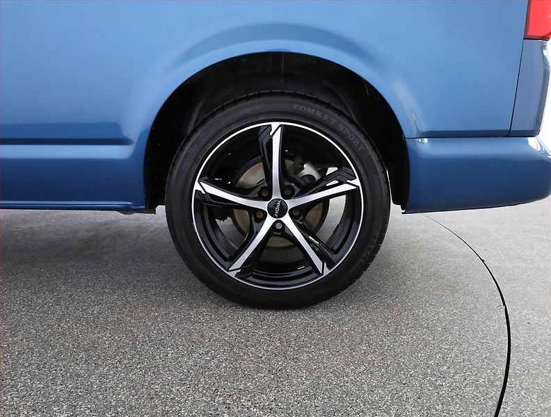 Volkswagen Multivan (2010) Comfortline 2.0 TDI 4Motion - fotka 17 z 17