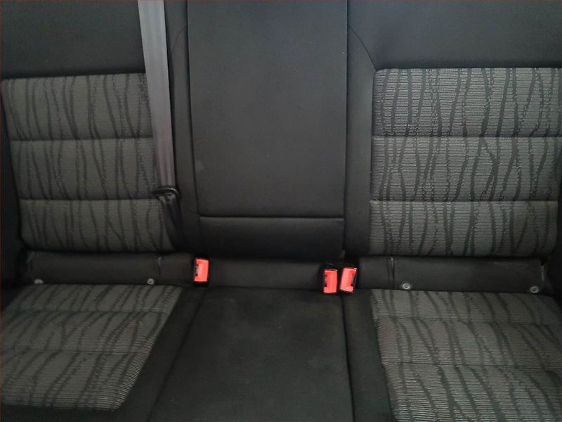 Škoda Octavia (2011) 1.6 TDI, nová STK, Tažné - fotka 10 z 12