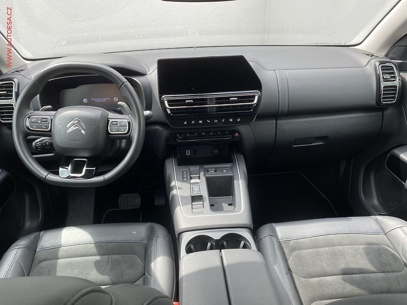 Citroën C5 Aircross (2022) 1.2PT, Feel, AT, navi, kamera - fotka 8 z 19