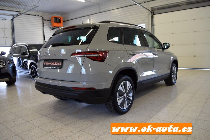 Škoda Karoq 2.0 TSI DSG 110 kW 2023-DPH - fotka 7 z 50