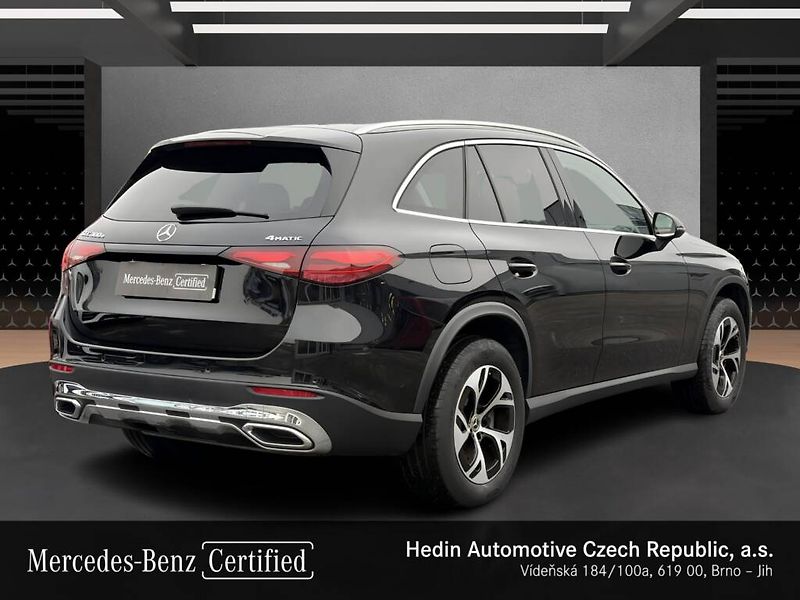 Mercedes-Benz GLC (2024) 300 e 4MATIC - fotka 5 z 29