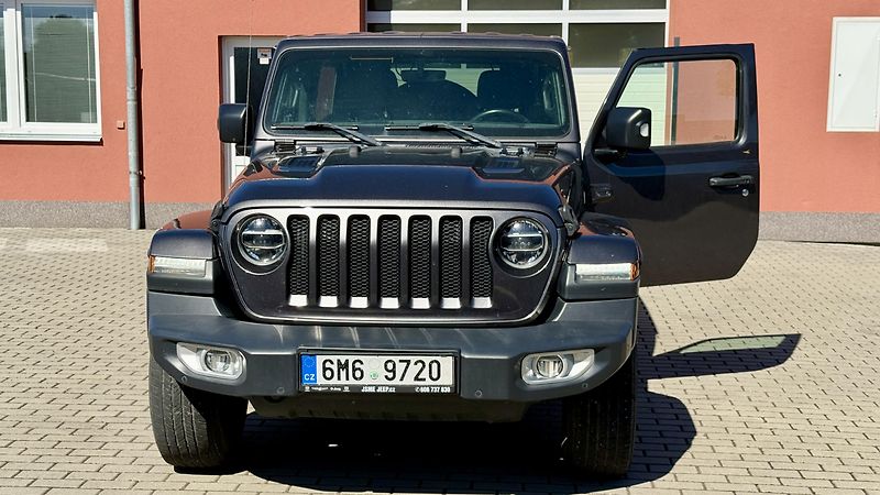 Jeep Wrangler 2.2CRDi*147kW*SAHARA*LIMITED* - fotka 16 z 17