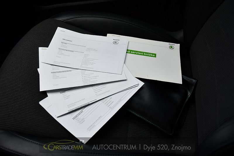 Škoda Octavia 2.0TDi PDC KESSY  - fotka 35 z 38