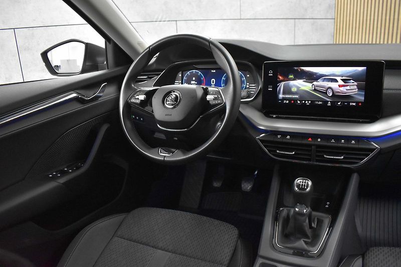 Škoda Octavia 1.5 TSI STYLE*KESSY*DPH*ČR 1.M - fotka 8 z 37