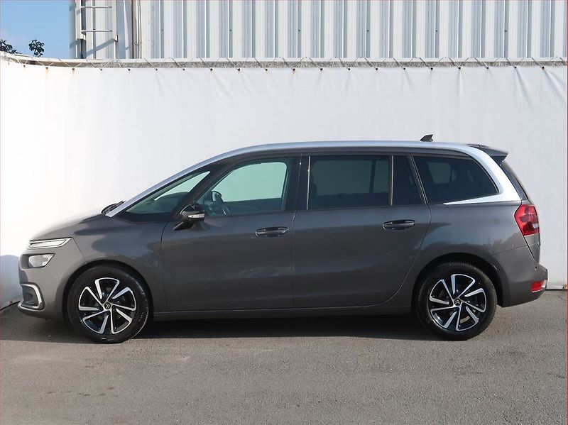 Citroën C4 SpaceTourer (2021) 1.5 BlueHDi, Automat, 7 míst - fotka 3 z 24