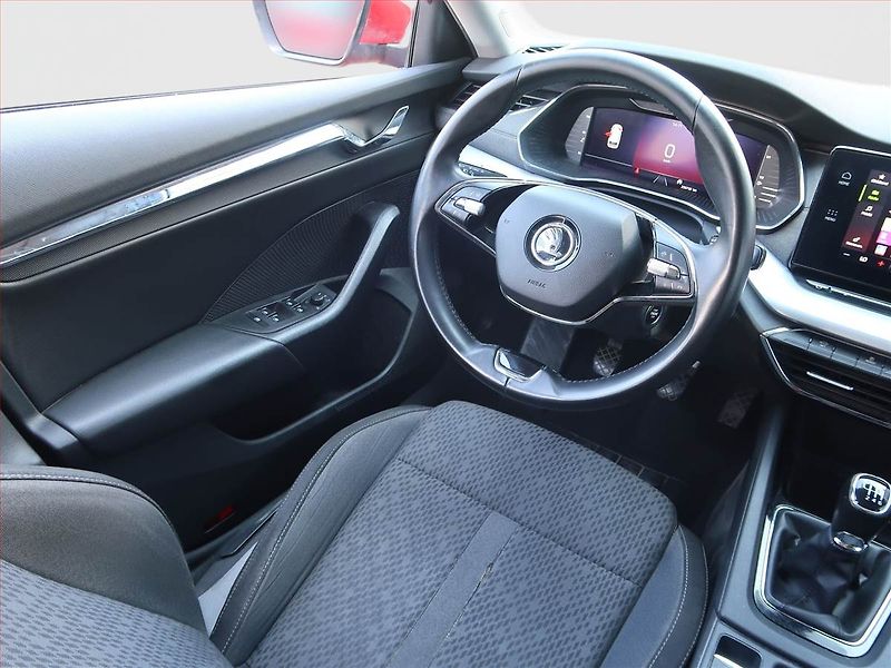 Škoda Octavia (2021) 2.0 TDI, Serv.kniha, Tempomat - fotka 7 z 17