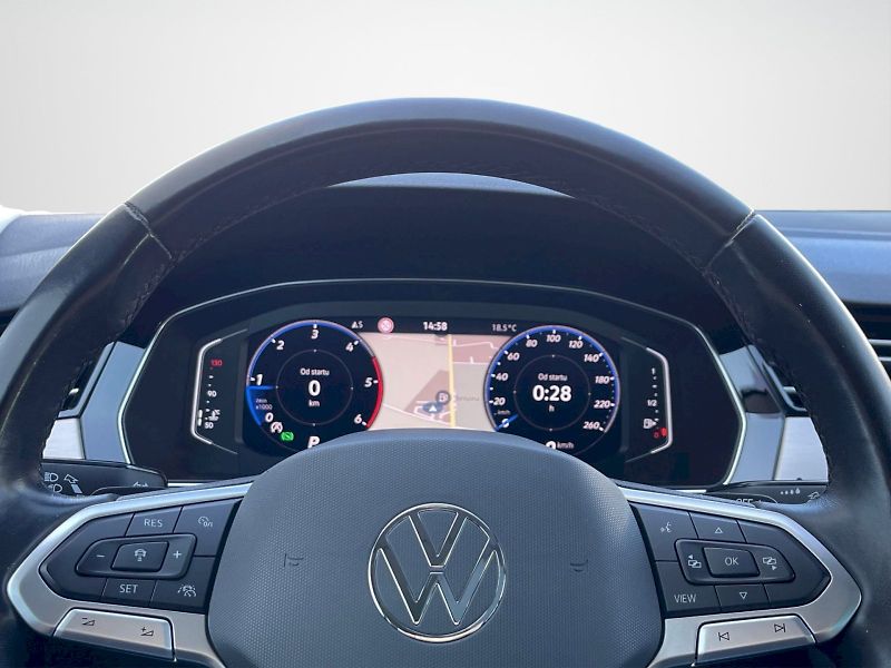 Volkswagen Passat (2020) 2.0 TDI 147kW 4MOT DSG Eleganc - fotka 9 z 35