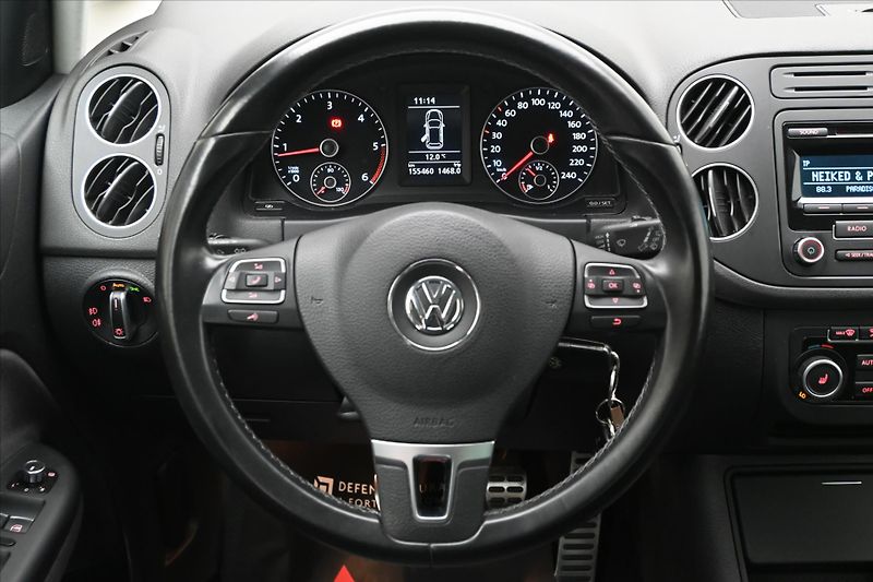 Volkswagen Golf Plus 1,6 TDI 77kW KLIMA Tažné - fotka 18 z 29
