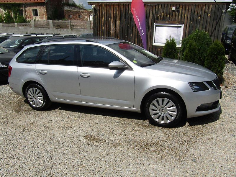 Škoda Octavia (2017) 1.6 TDI 85kW - fotka 8 z 44