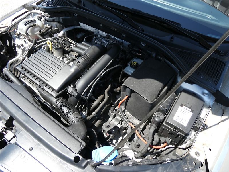 Škoda Octavia 1,4 TSi 103kW DSG 1.majitel - fotka 39 z 41