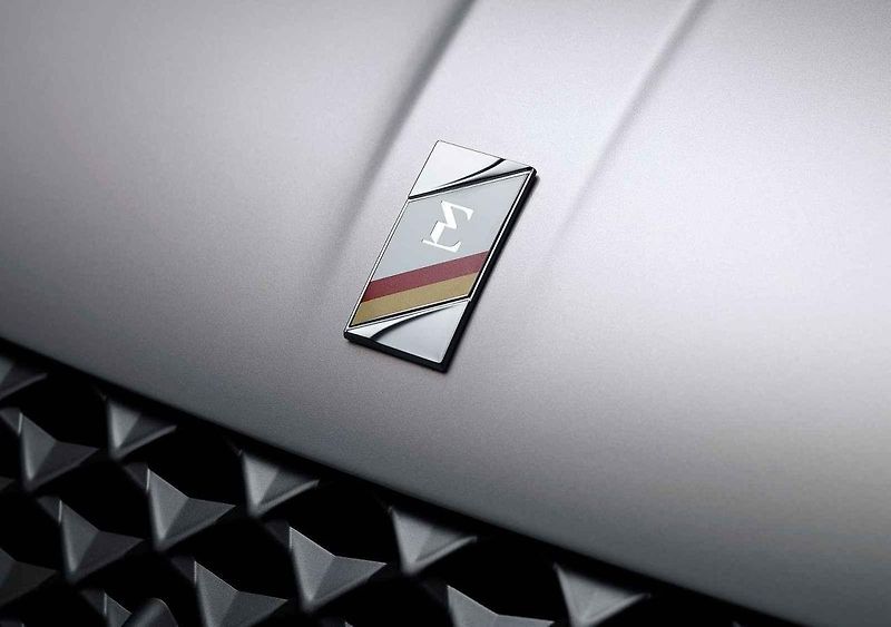 Elektromobil DS3 Crossback E- Tense právě vstupuje na český trh