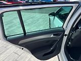 Volkswagen Golf (2016) R-line 1.6TDI 81kW - náhled 12