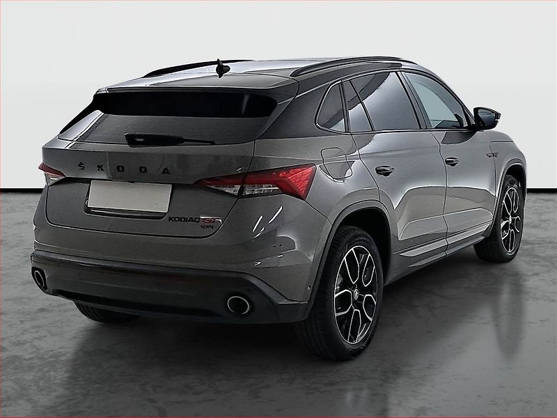 Škoda Kodiaq (2022) 2.0 TSI 4x4 - fotka 5 z 17