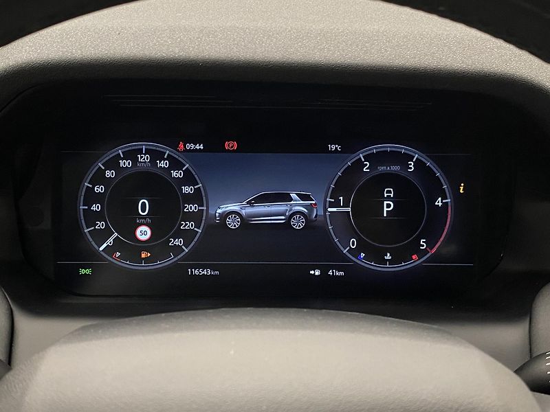 Land Rover Discovery Sport D150 S AWD AUT CZ - fotka 25 z 43