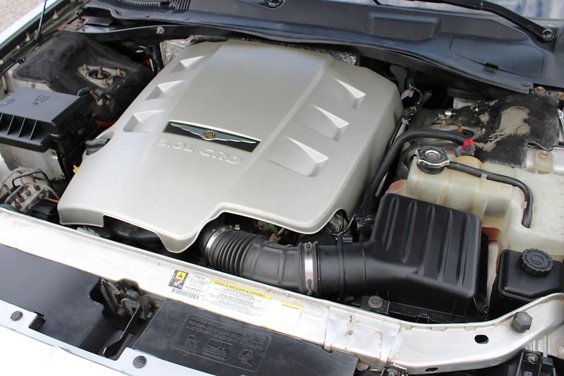 Chrysler 300C (2007) REZERVACE - fotka 16 z 16