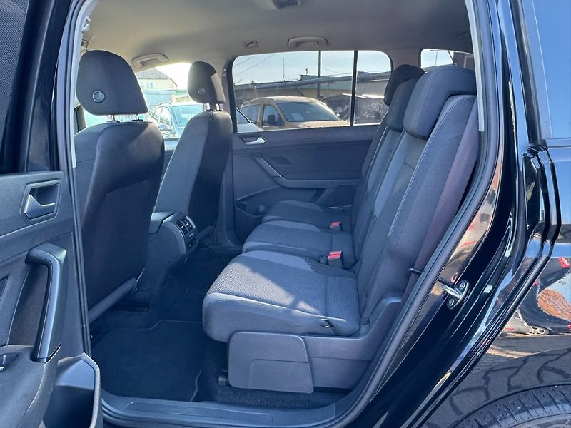 Volkswagen Touran (2016) 1,6 TDI 85 KW STK NAVI TAŽNÉ - fotka 31 z 50