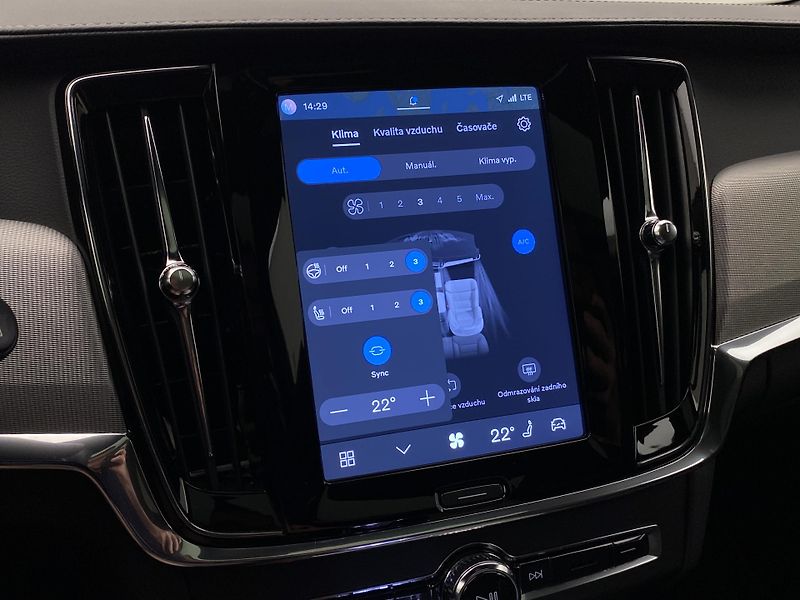 Volvo V90 B4 BRIGHT PLUS AUT - fotka 45 z 63